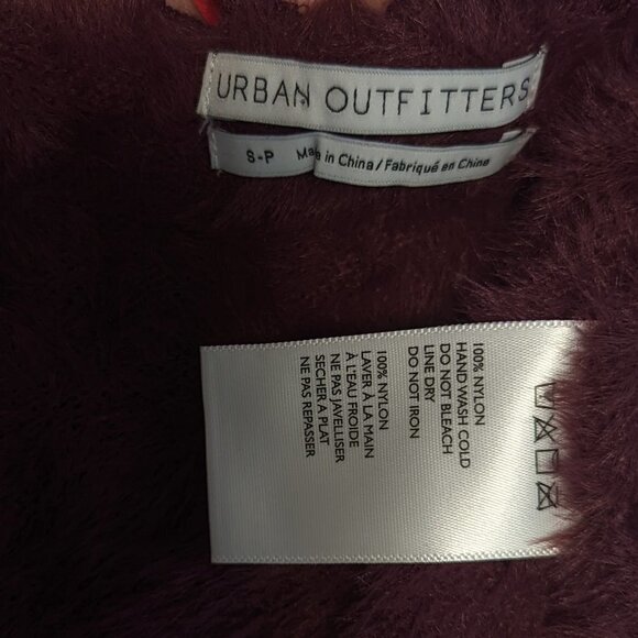 UO Fuzzy Crop Lena Tank Urban Outfitters Top Burgundy - Picture 6 of 7